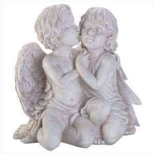  Kissing Cherubs Sculpture   Style 34262 Patio, Lawn 