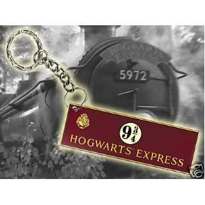   Cinereplicas   Harry Potter porte clés Hogwarts Express: Toys & Games