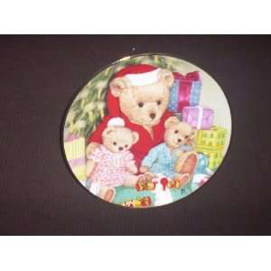 FRANKLIN MINT COLLECTORS PLATE BEARLY CHRISTMAS PLATE NO 