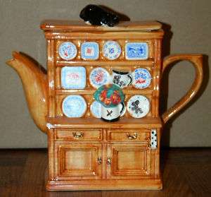Pier 1, England 1992 Ceramic China Cabinet Teapot, NICE  