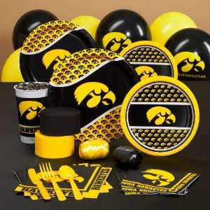  Iowa Hawkeyes College Party Pack for 8: Toys & Games