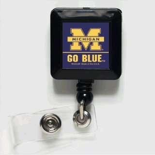  NCAA Michigan Wolverines Badge Holder: Sports & Outdoors
