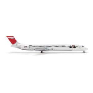  Herpa Japan Airlines MD 90 1/500 Toys & Games