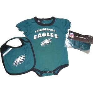   Eagles Girls 3pc Creeper Bib Booties Set 6 9 Month: Sports & Outdoors