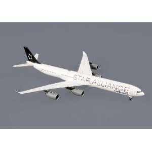 Phoenix Lufthansa A340 600 1/400 Star Alliance REG#DAIHC  