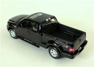 FORD 2004 F 150 FX4 PICKUP Special Edition 131 scale Black, Mint in 