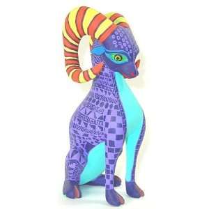  Big Horn Ram Oaxacan Wood Carving 7 Inch: Home & Kitchen