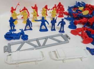 100 + Plastic Toy Action figures * POLICE MEN * FIREMEN * toy soldiers 