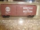 Scale Norfolk and Western N&W 6 Car Passenger Train    