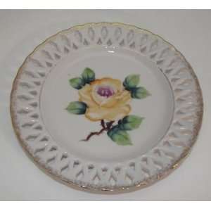 Vintage Yellow Rose Collector Plate 