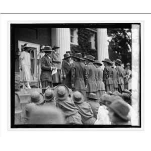 Historic Print (L) Mrs. Coolidge with girl scouts, [6/5 