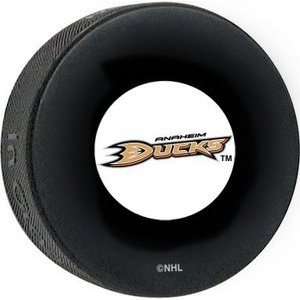  Anaheim Ducks NHL Team Logo Autograph Hockey Puck: Sports 