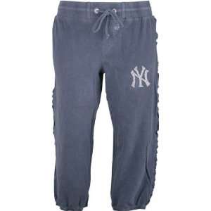    New York Yankees Womens Vintage Crop Pants