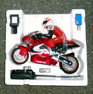 GSX 1000 REMOTE CONTROL MOTORCYCLE 16 SCALE_NEW_COMPLETE W/ CHARGER 