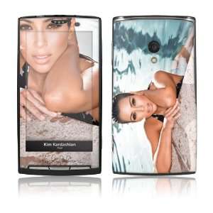   Xperia X10  Kim Kardashian  Pool Skin  Players & Accessories