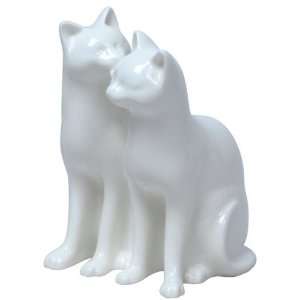 A Cat Kiss Porcelain Sculpture: Kitchen & Dining