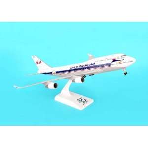   Thai 747 400 50TH Anniversary Livery Model Airplane Toys & Games