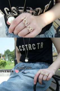 HOT Fashion Two Fingers Exquisite Clear Crystal Golden Peace Sign 