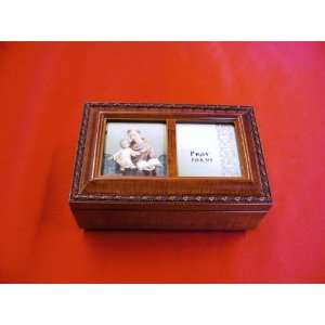  Saint Anthony Petite Music Box (PMC8026S)   Song What a 