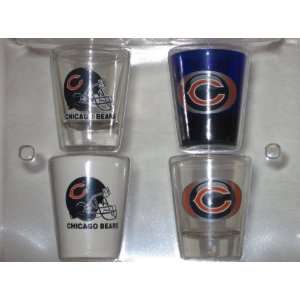 CHICAGO BEARS 4 Piece Collector SHOT GLASS SET: Sports 