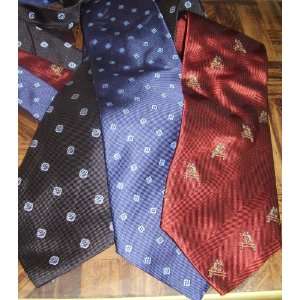  NEW WITH TAGS 3 BROOKS BROTHERS MENS TIES 