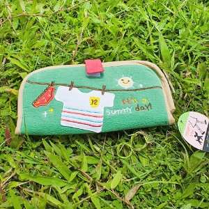 Sunny day] Embroidered Applique Fabric Art Wallet Purse / Card Holder 