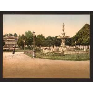  The castle place, Bayeux, France,c1895: Home & Kitchen