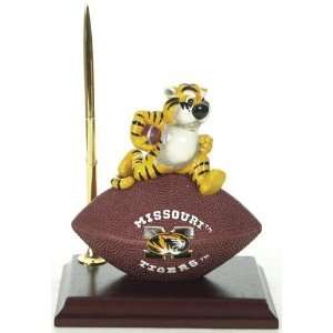  Missouri Tigers Mascot Football Clock/Pen: Sports 
