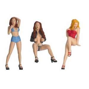  Lowrider Girls for 1/18 Scale Cars  Set of 3: Toys & Games