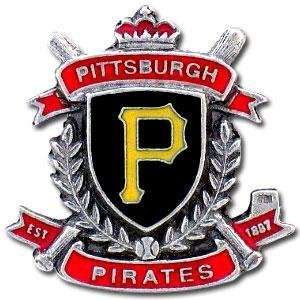  Team Crest MLB Pin   Pittsburgh Pirates: Home & Kitchen