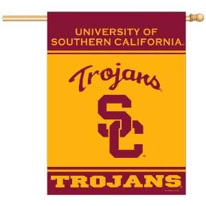  NCAA USC Trojans 27 by 37 inch Vertical Flag: Sports 