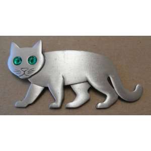  Metal Cat with Green Eyes Button Pin Badge: Electronics