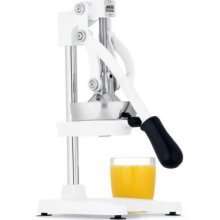New Manual Juicer by Focus  