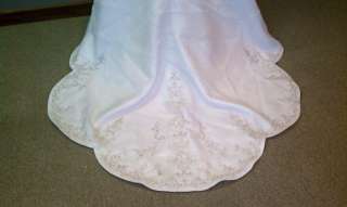 NWOT MoriLee Wedding Gown White and Silver Organza Size 10  