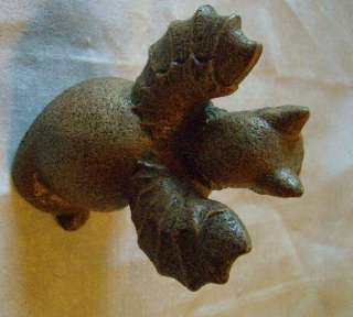 Listed is a Windstone Small Happy Cat Gargoyle. It is dated 1998, and 