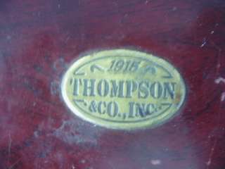 Thompson & Co. Wooden Cigar Box Humidor w/ Hygrometer Arturo Fuente 