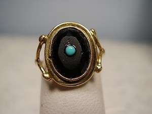 Beautiful 10K Yellow Gold Black Stone and Turquoise Ring  
