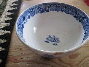 Vintage Serving bowl W Ridgway Blue Willow Semi China England  
