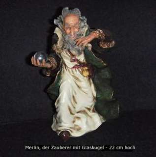 Figur Merlin der Zauberer mit Glaskugel in Stuttgart   Sillenbuch 