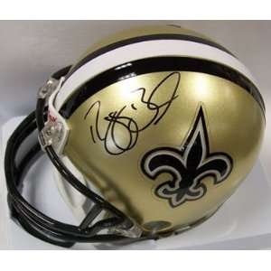 Reggie Bush Signed / Autographed New Orleans Saints Mini Helmet (Black 