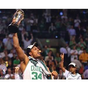 Paul Pierce Boston Celtics   with 2008 Finals MVP Trophy   Autographed 