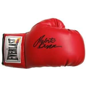 Roberto Duran Signed Everlast Boxing Glove
