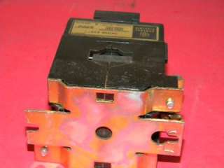General Electric CR120B 020 Relay  2 Pole   120VAC Coil  