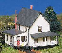 Bachmann 45812 N FARM HOUSE   Built Up 022899458120  