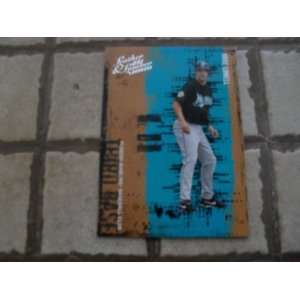  2005 Donruss Leather & Lumber Mike Lowell #100 Florida 